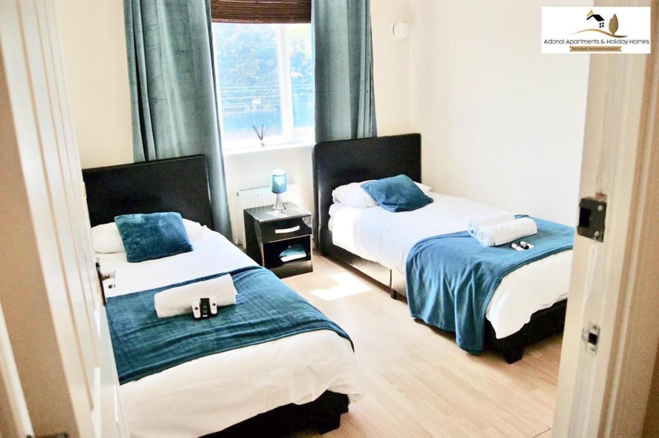 2 Bedroom Apartment At Dagenham , Adonai Serviced Accommodation, Free Wifi And Parking Dış mekan fotoğraf